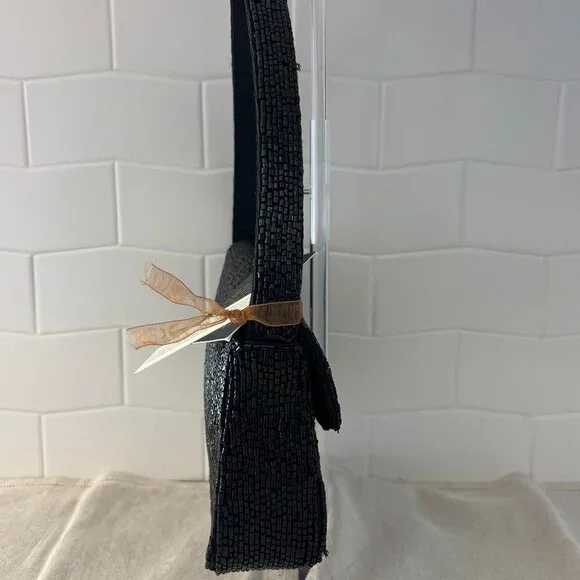 Made in India City Skyline Beaded Bundle - Shoulder Bag and Wristlet - Black - Picture 3 of 16